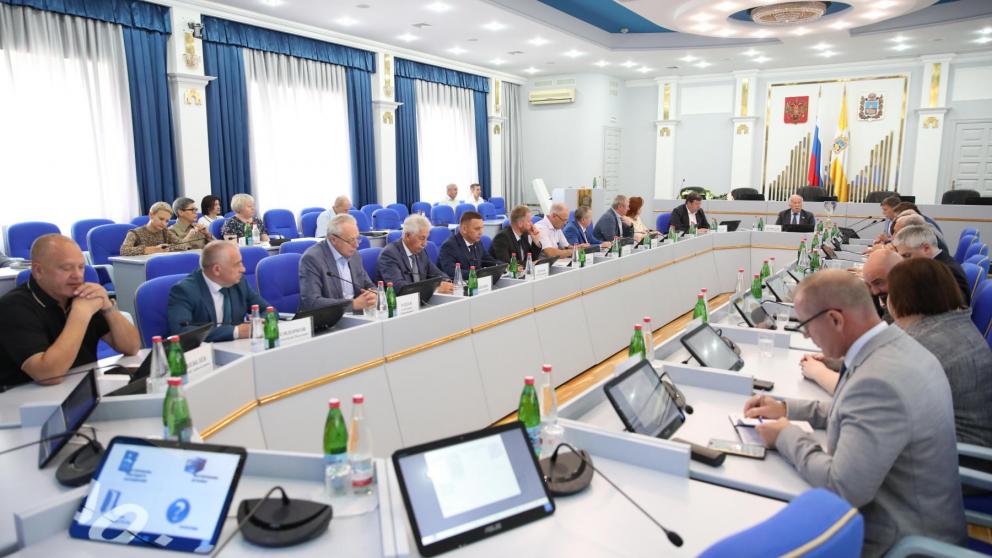 Дума Ставрополья: открыта осенняя сессия