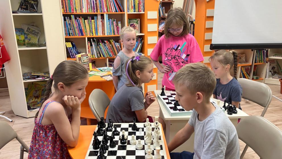 Интересно проводят каникулы юные читатели Ставропольской краевой детской библиотеки