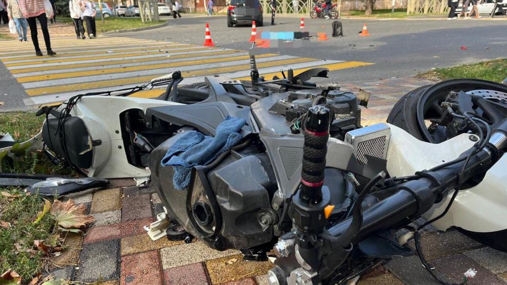 Мотоциклист погиб в Ставрополе при столкновении с легковушкой