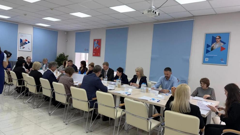 Промышленники и Кадровый центр Ставрополья подписали соглашение