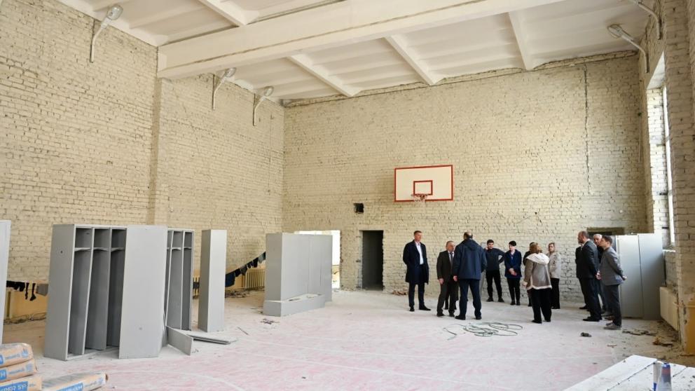 Единороссы держат на контроле капремонт школы в посёлке на Ставрополье 