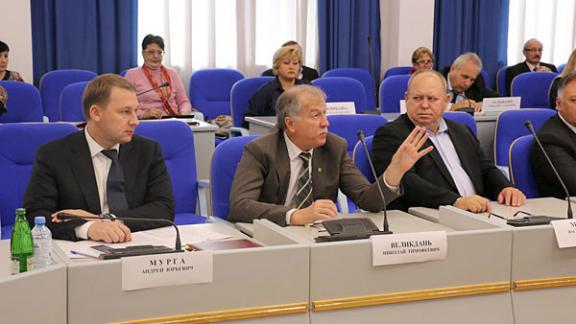 Импортозамещение продовольственной продукции на Ставрополье обсудили в Думе края