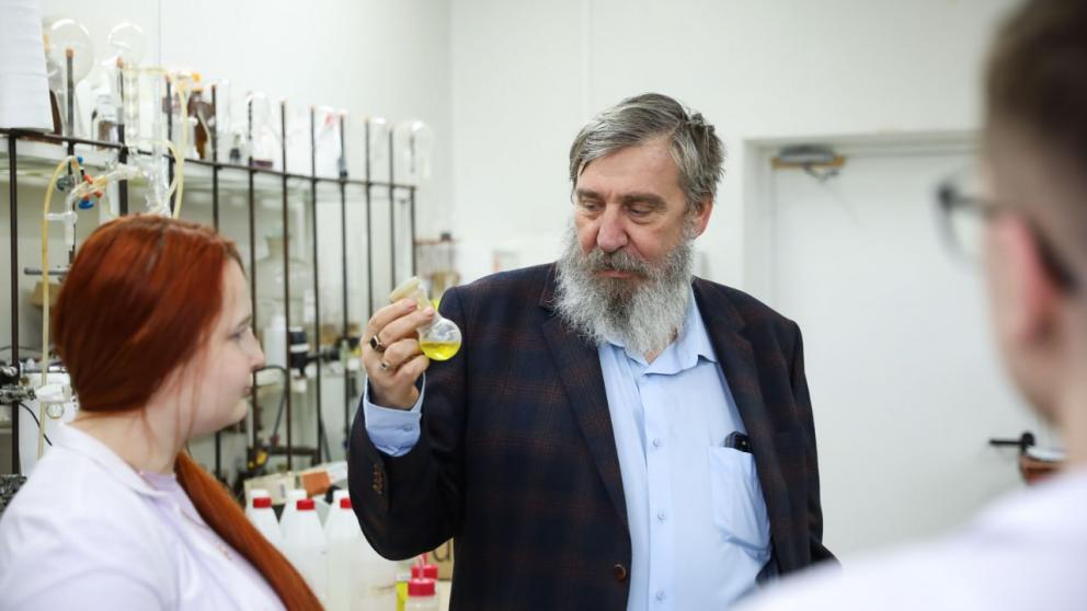 Ставропольские учёные разработали новый способ получения противомикробных препаратов