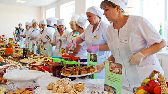 Повара школ Ставрополя провели вкусный мастер-класс