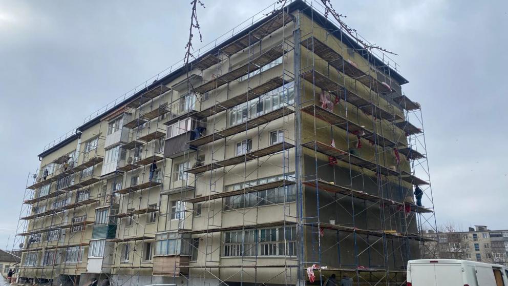 В Ессентуках отремонтируют семь многоквартирных домов
