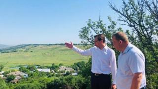 Из-за незаконно построенного дома в Железноводске мог сойти оползень