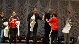 В футбольном турнире имени Духина в Ставрополе приняли участие более 40 команд