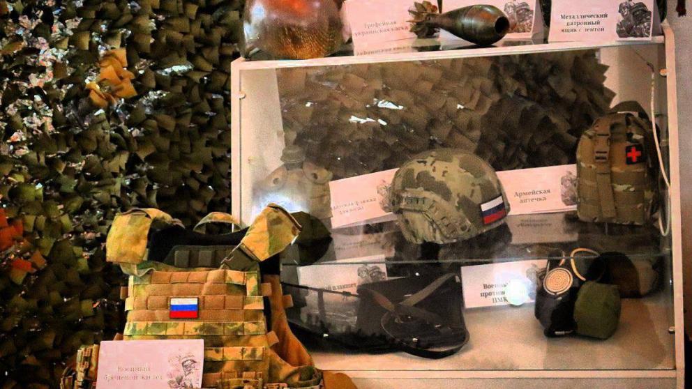 В Кировском округе Ставрополья открылась выставка «Служу России»