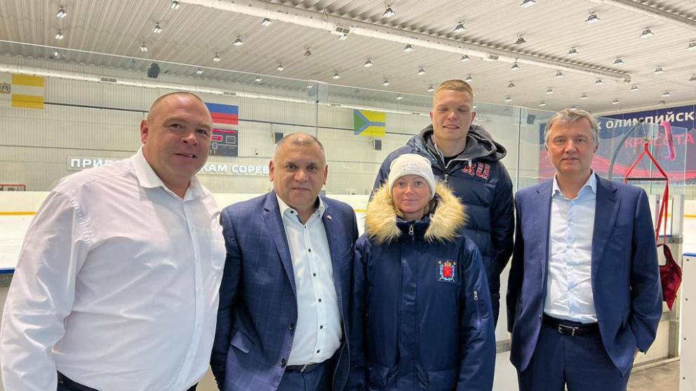 Олимпийская чемпионка Елена Бережная проводит мастер-классы для детей Невинномысска