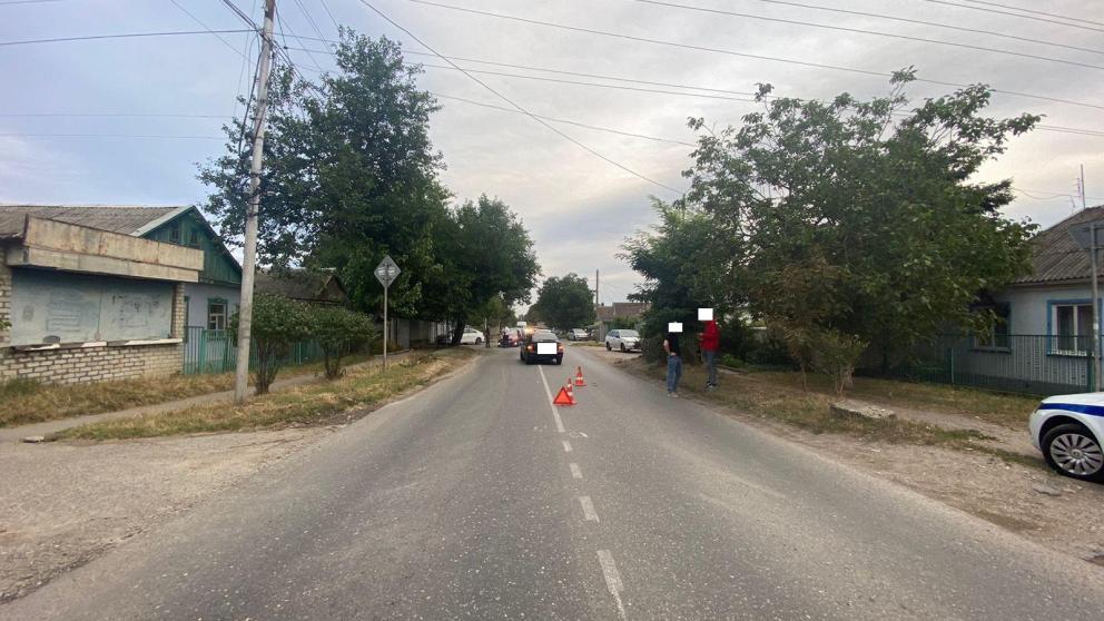 Школьница попала под колёса автомобиля в Пятигорске