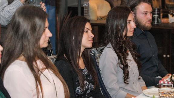 Губернатор Владимиров встретился со студентами Ставропольского художественного училища