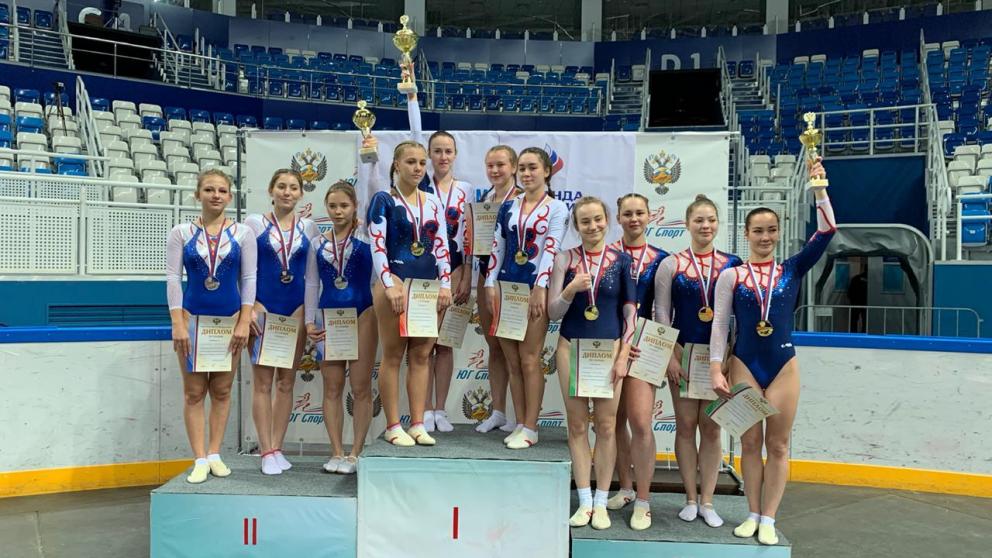 Ставропольские акробаты «озолотились» в Сочи