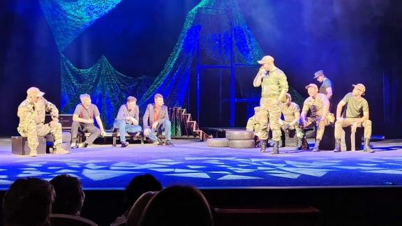 Ставропольский театр драмы посвятил спектакль защитникам Отечества