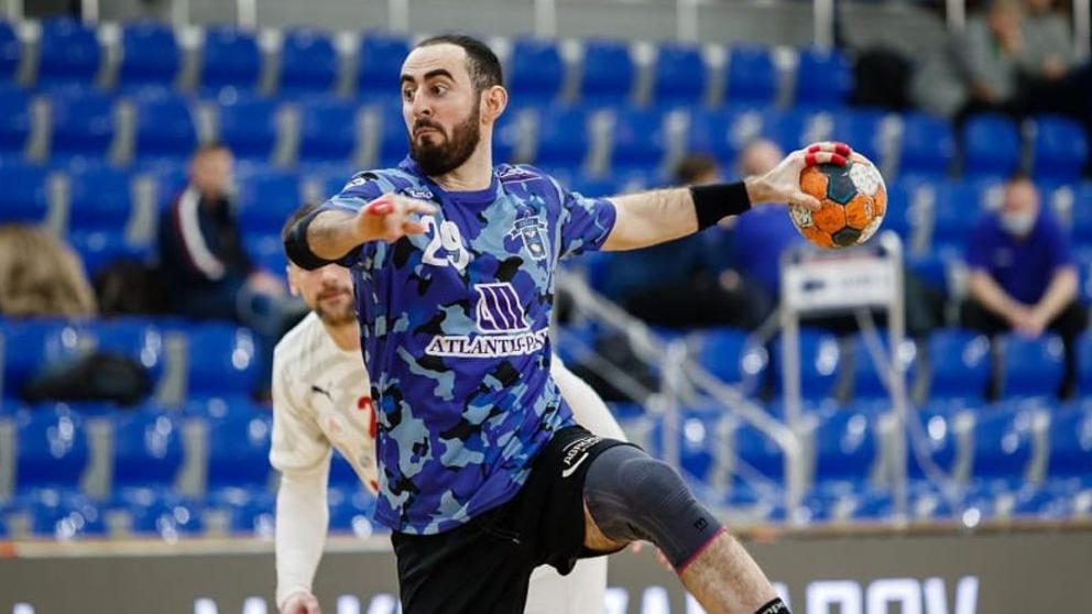 Владимир Владимиров поздравил ставропольских гандболистов с победой на Кубке России