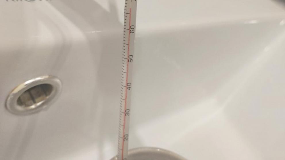 Житель Ставрополя получал из-под крана в квартире холодную воду вместо горячей