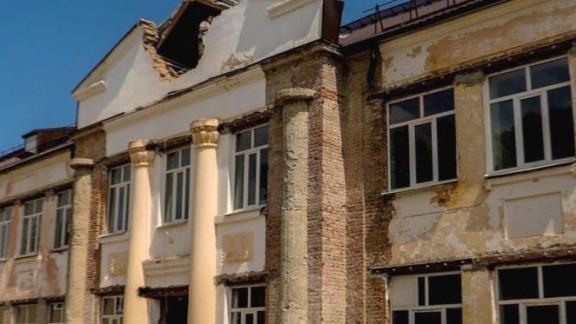 Во второй невинномысской школе приступили к четвёртому этапу ремонтных работ