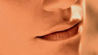 Как ухаживать за губами зимой