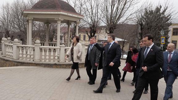 Губернатор В.Владимиров совершил рабочую поездку в Железноводск