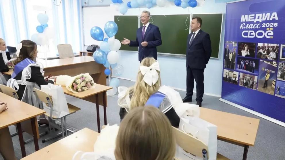 Губернатор Владимиров встретился с выпускниками первого на Ставрополье медиакласса