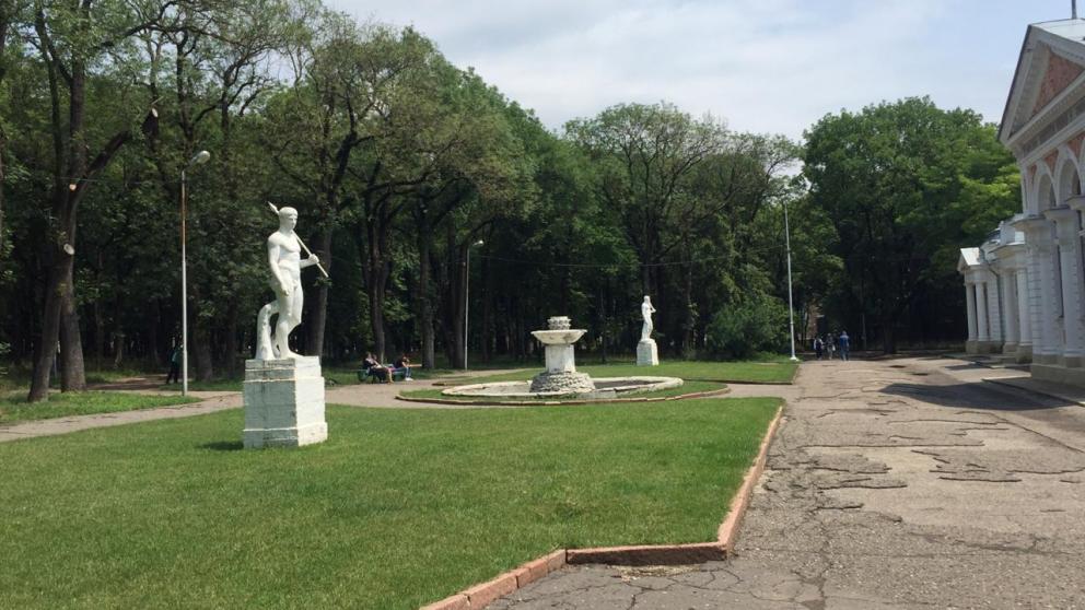 166 светильников появятся после ремонта в Курортном парке Ессентуков