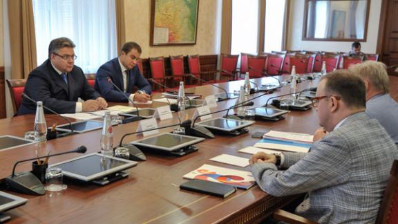 Губернатор В. Владимиров обсудил развитие связи на Ставрополье с вице-президентом «Ростелекома» А. Шипулиным
