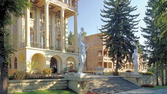 Реконструкция старейшего санатория Кисловодска завершится в 2022 году