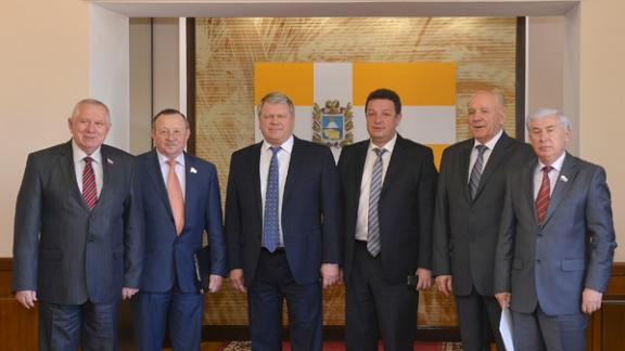 В Думе Ставропольского края встретились председатели всех созывов