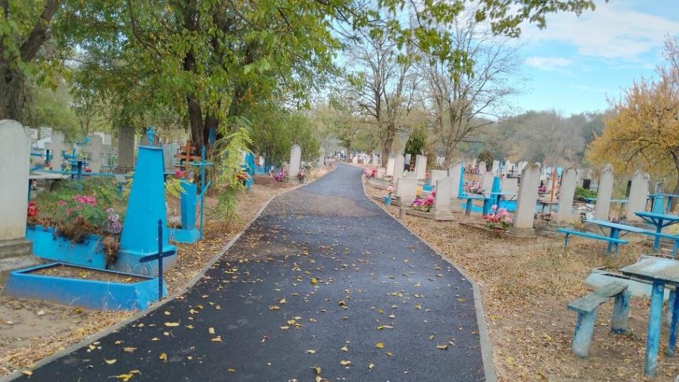 В селе Петровского округа Ставрополья благоустроили кладбище