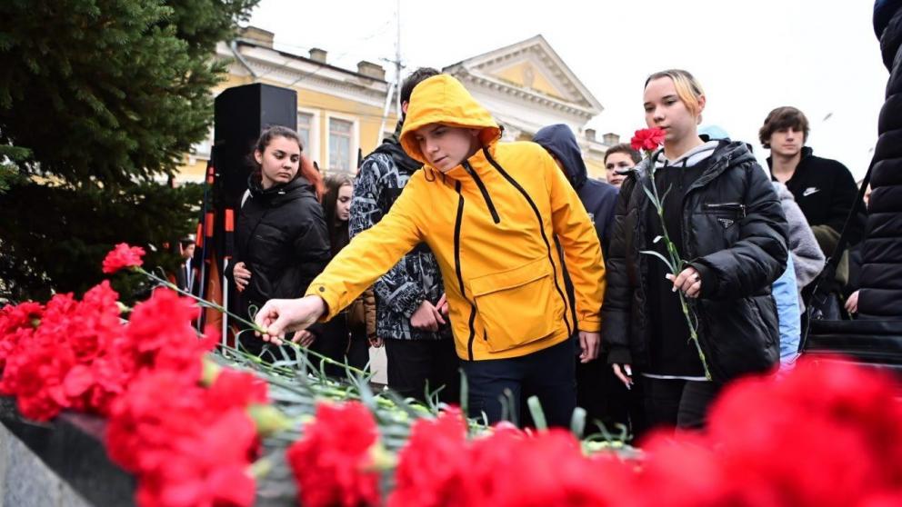 На Ставрополье активисты «Единой России» почтили память павших героев