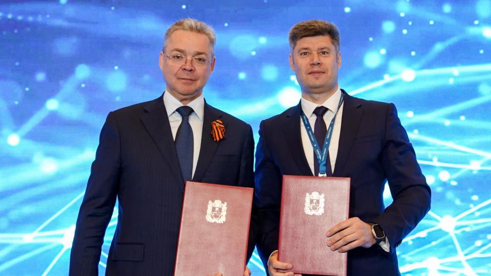 Губернатор Владимиров на КИФ‑2026 подписал соглашение о развитии банковских сервисов в Ставропольском крае