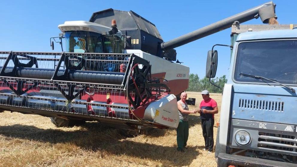 Аграрии Ставрополья начали продажу зерна