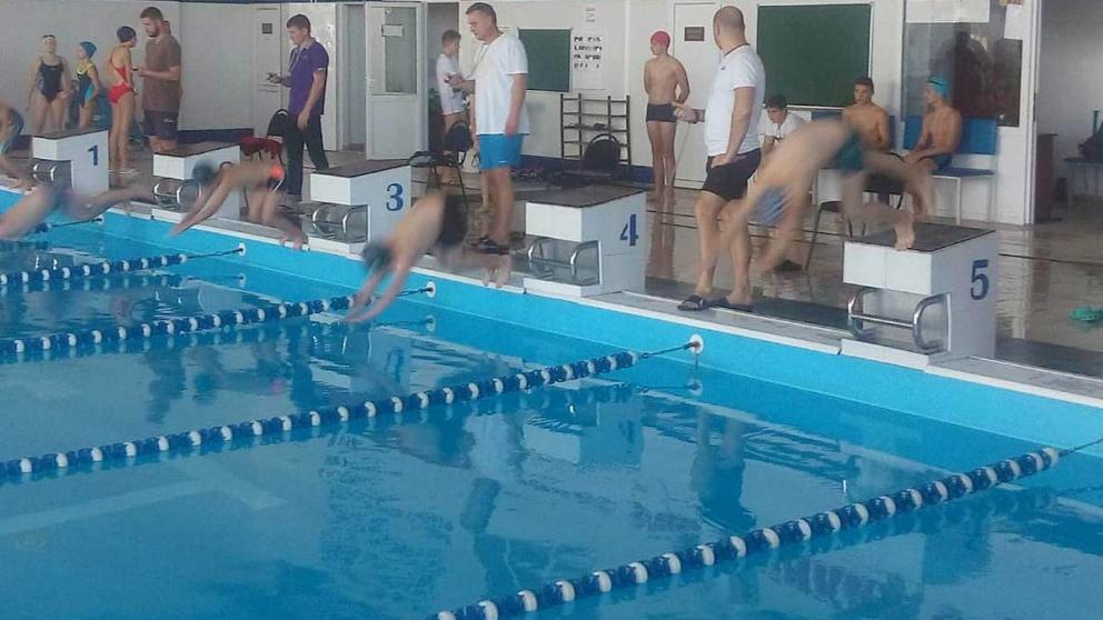 В Александровском районе прошли соревнования по плаванию