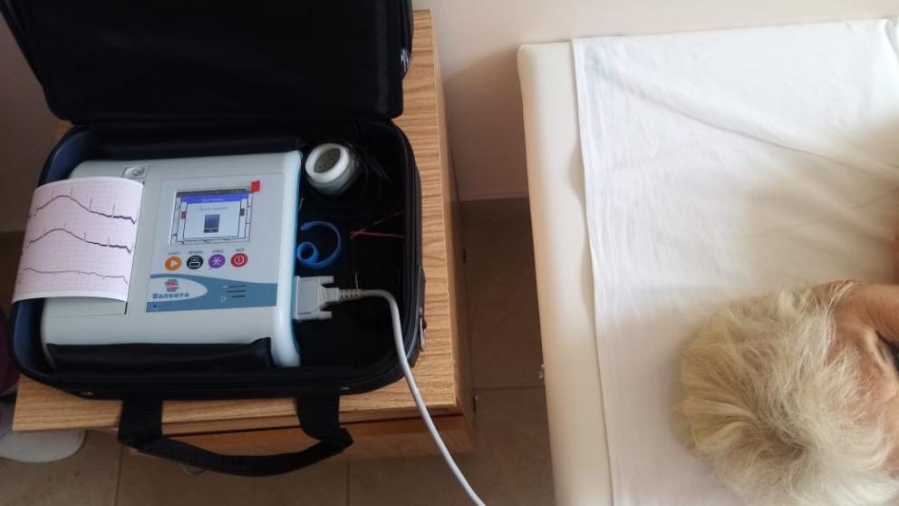 Кировская больница получила новые портативные аппараты ЭКГ