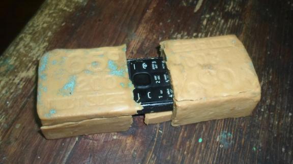 Ставропольские осужденные прячут телефоны в мыле