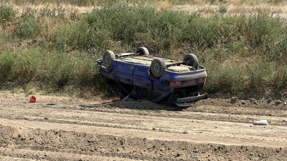 В Курском округе машина перевернулась на участке дорожных работ: водитель погиб