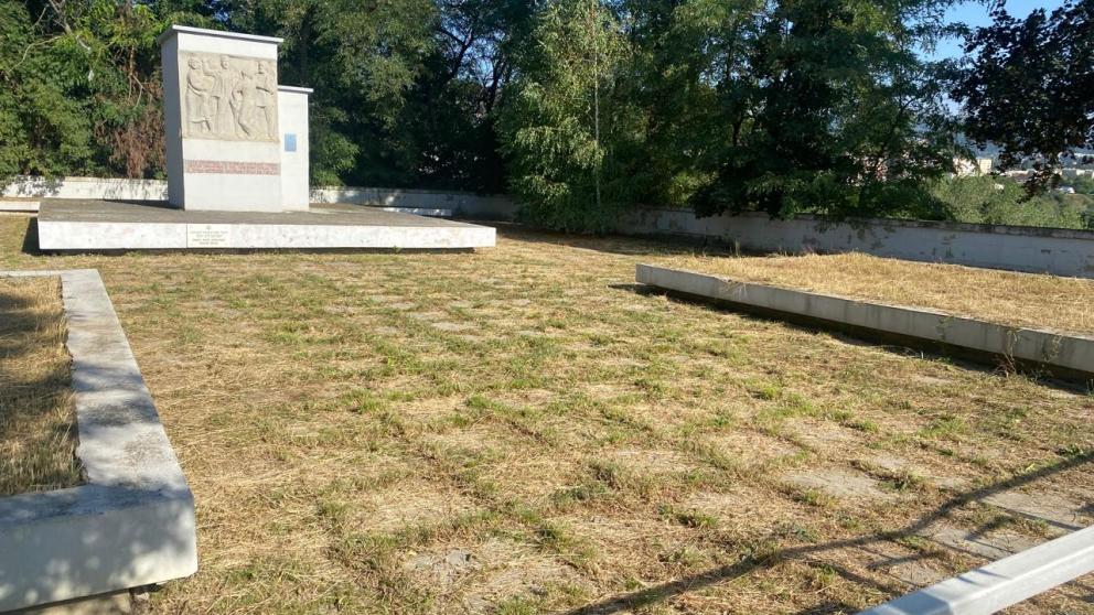 В Кисловодске привели в порядок мемориал «Жертвам фашизма»