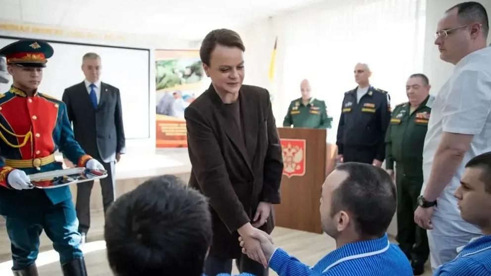 Губернатор Владимиров: Фонд «Защитники Отечества» стал надежной опорой для тысяч семей