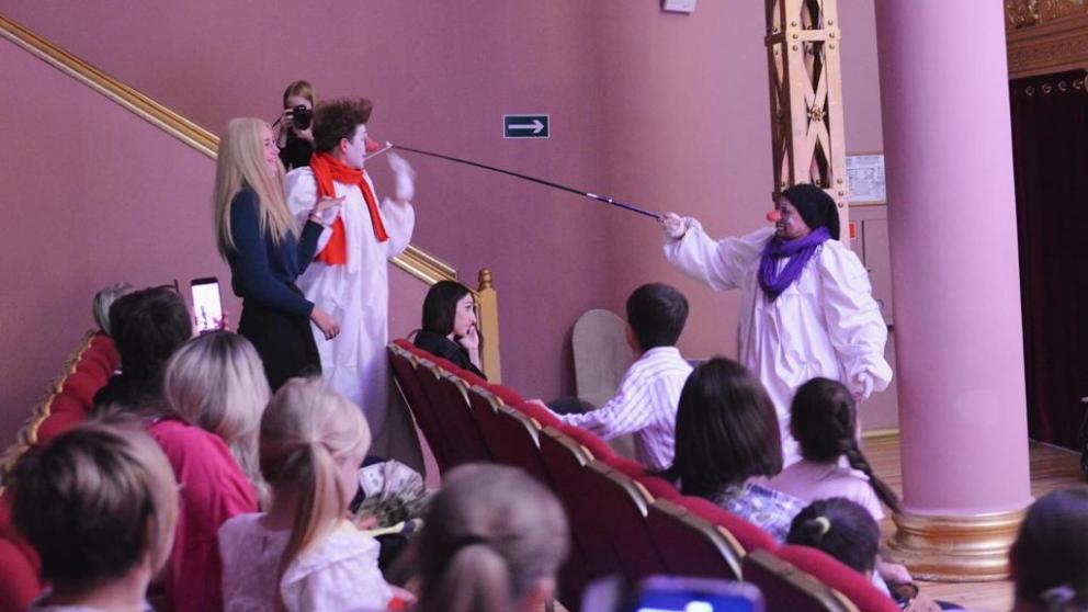 Театр-студия «Хрустальный ИсточникЪ» покажет театрализованное шоу в Ессентуках