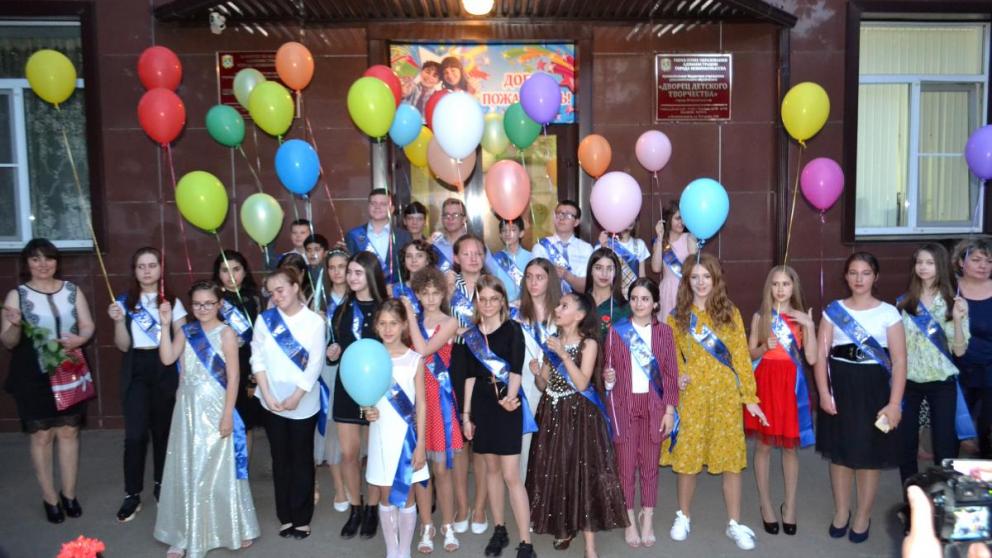 Детская школа искусств Невинномысска выпустила 50 музыкантов и художников