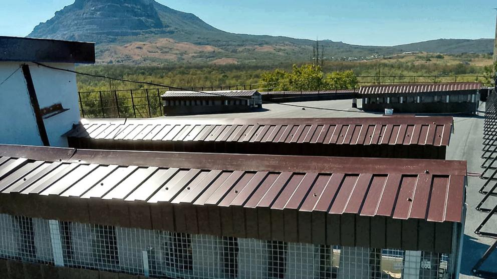 В Минеральных Водах обновили крышу МКД