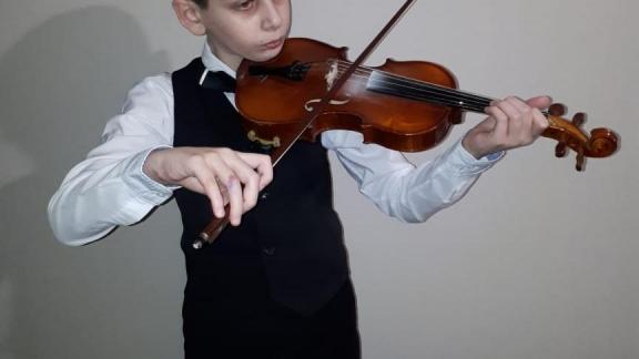 Букет наград собрали воспитанники детской школы искусств Невинномысска