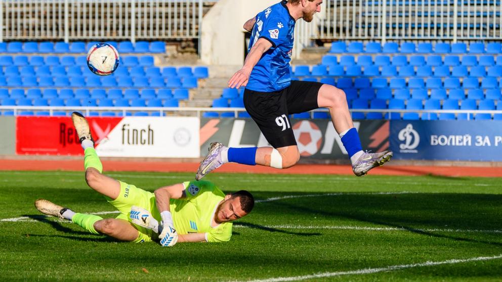 Футболисты ставропольского «Динамо» поделили очки с главными конкурентами