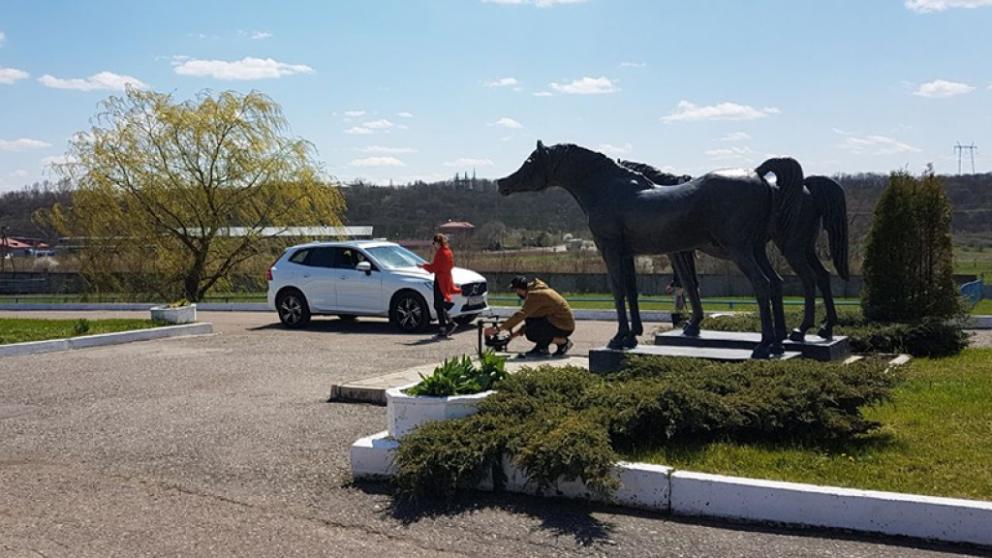 «Орёл и Решка» на КМВ: что купила Жанна с золотой картой