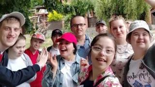 Ессентукский центр «Солнечный городок» призывает помочь в организации летнего отдыха молодых людей с ОВЗ