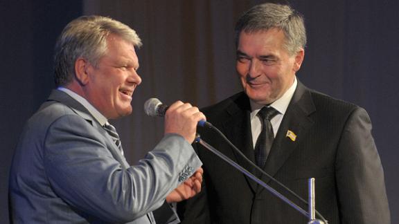 Лучшие работники и заслуженные ветераны строительства получили поздравления губернатора и правительства Ставрополья