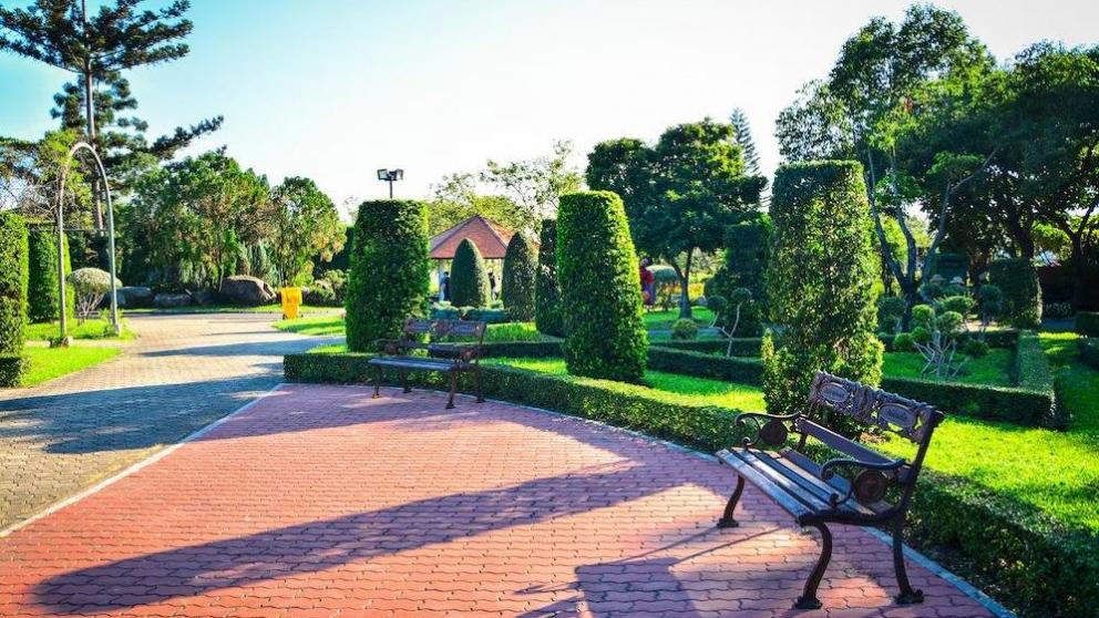 В Лермонтове наполовину благоустроили территорию возле ЦТР «Радуга»