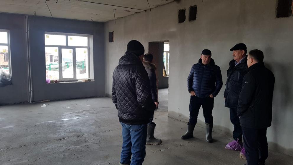 В станице Ессентукской завершают строительство детского сада на 160 мест