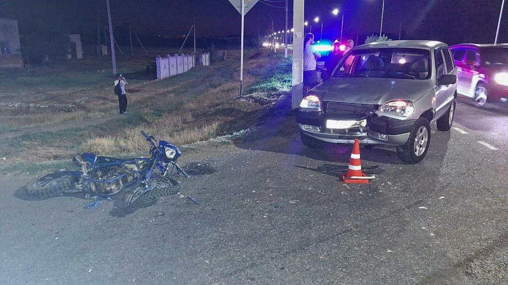 На Ставрополье подростки получили тяжелые травмы в ДТП с легковушкой