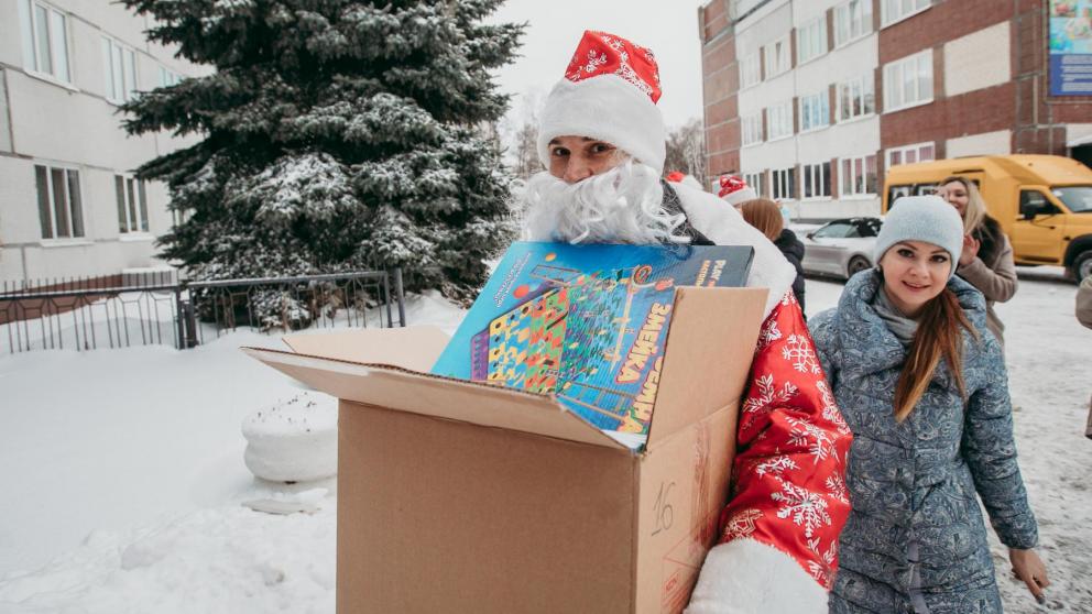 Волонтёры Ставрополя поздравят врачей с Новым годом