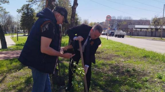 Губернатор Ставрополья принял участие в субботнике в Ессентуках